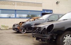 stock afbraakwagens voor onderdelen